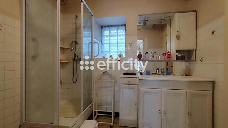 Maison - 93 m² - 4 pièces