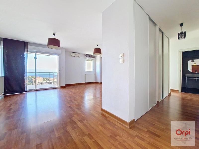 Appartement - 87 m² - 4 pièces