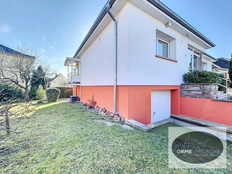 Maison - 104 m² - 4 pièces