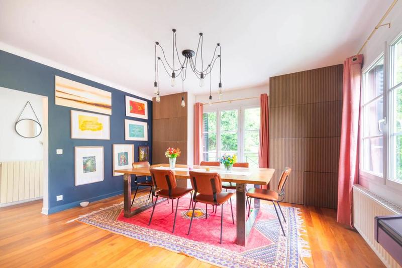 Maison - 180 m² - 7 pièces