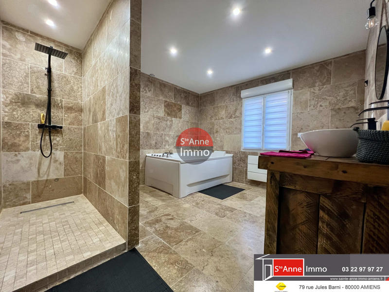 Maison - 150 m² - 4 pièces