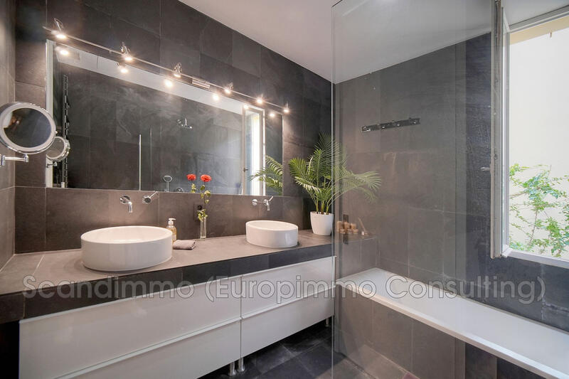 Appartement - 132 m² - 4 pièces