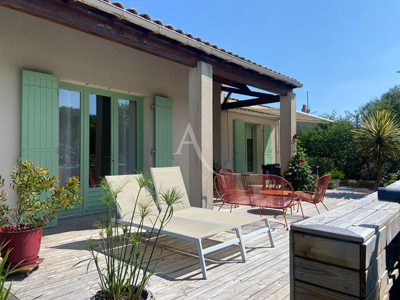 Maison - 150 m² - 5 pièces