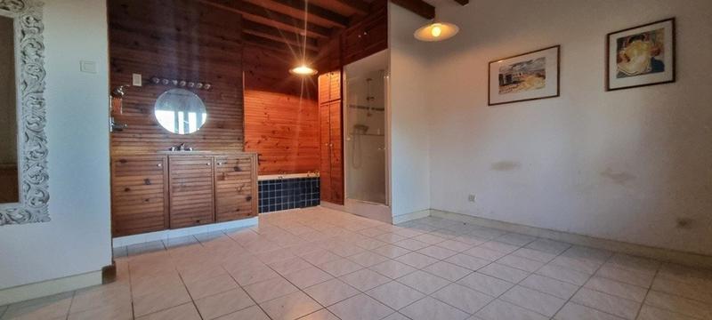 Maison - 390 m² - 10 pièces