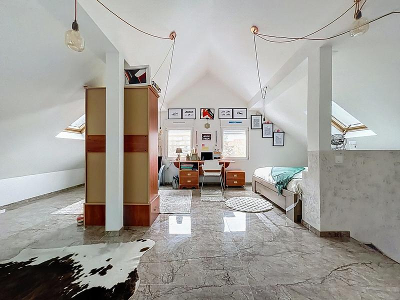 Maison - 145 m² - 6 pièces