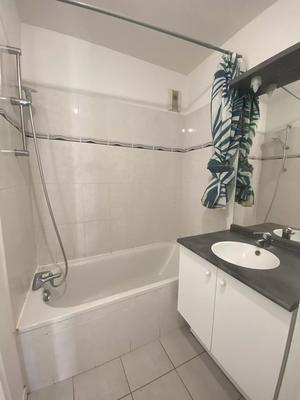 Appartement - 49 m² - 2 pièces