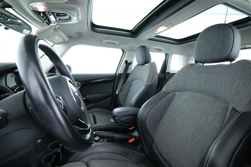 Mini Mini One Edition Blackfriars 5p 102 ch