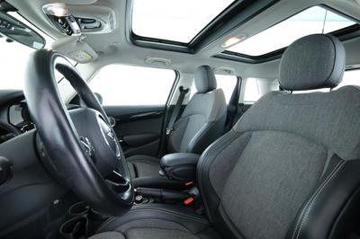 Mini Mini One Edition Blackfriars 5p 102 ch