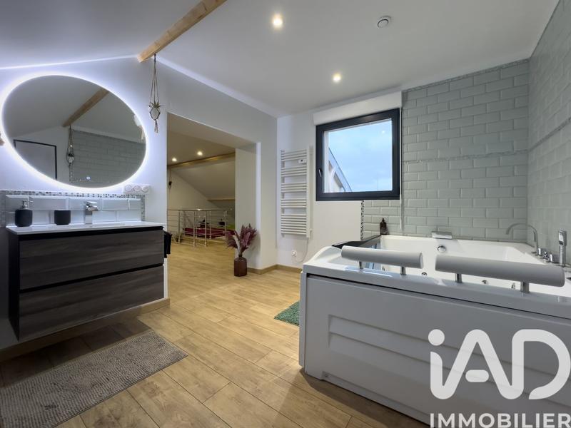 Maison de ville - 179 m² - 7 pièces