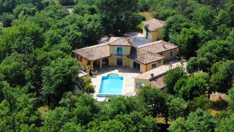 Villa - 170 m² - 7 pièces