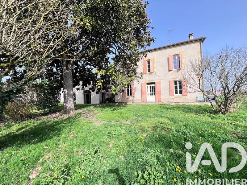 Maison de village - 99 m² - 3 pièces