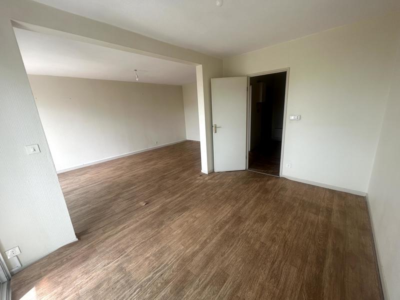 Appartement - 84 m² - 4 pièces