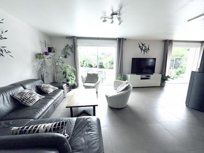 Maison - 164 m² - 6 pièces