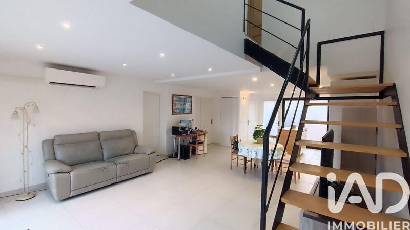 Maison - 111 m² - 5 pièces