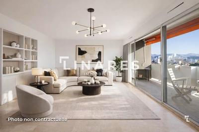 Appartement - 95 m² - 3 pièces