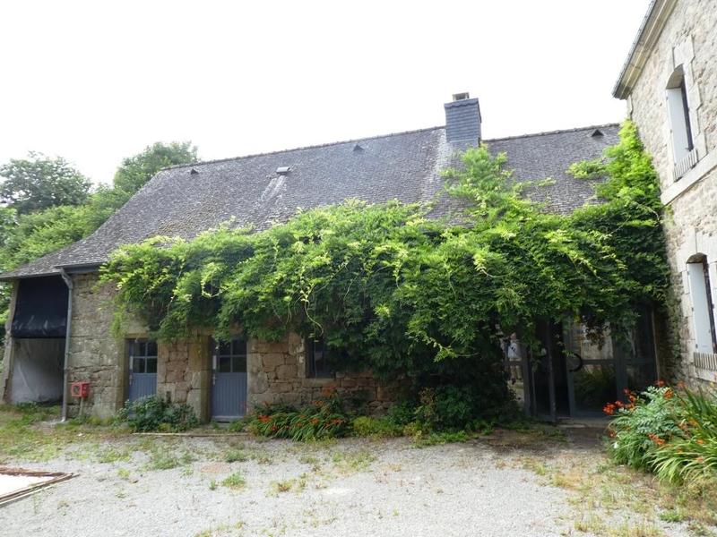 Propriété - 350 m² - 10 pièces