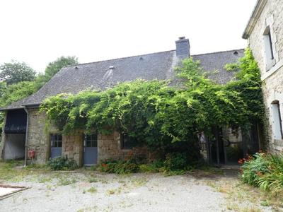 Propriété - 350 m² - 10 pièces