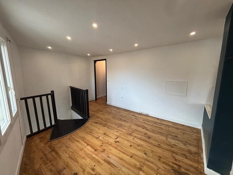 Appartement - 82 m² - 3 pièces