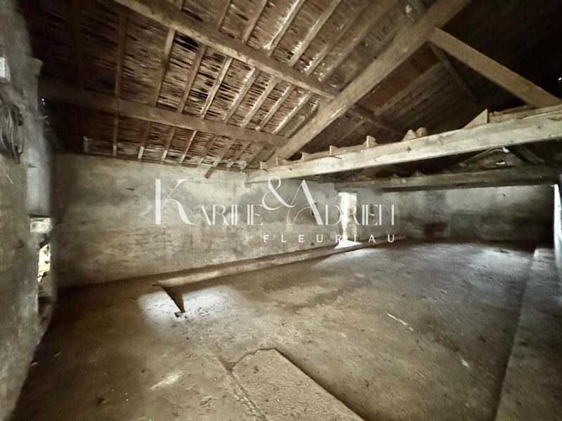 Maison - 284 m² - 4 pièces