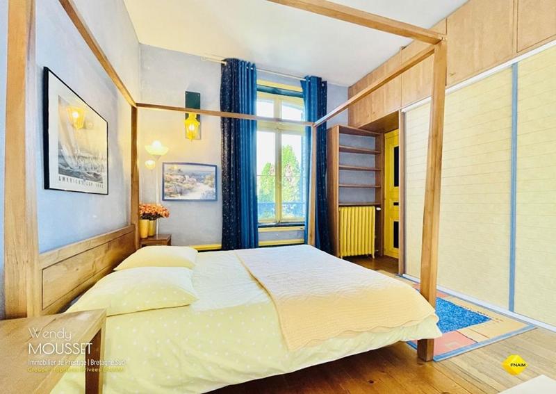 Villa - 398 m² - 16 pièces