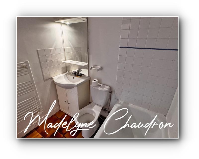 Studio - 30 m² - 1 pièce