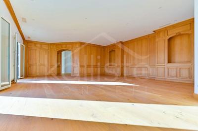 Penthouse - 322 m² - 7 pièces