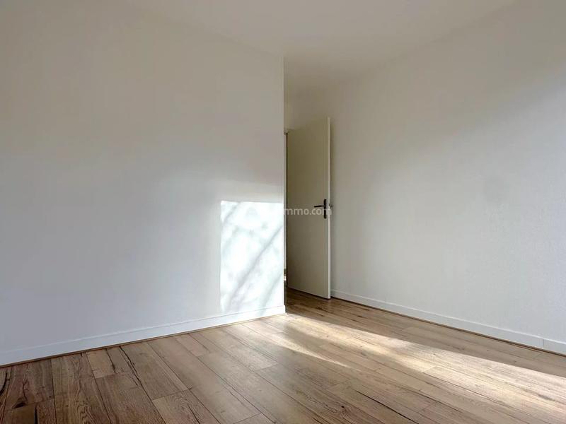 Appartement - 95 m² - 4 pièces