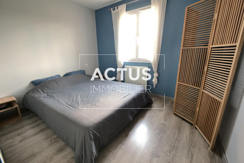 Maison - 101 m² - 5 pièces