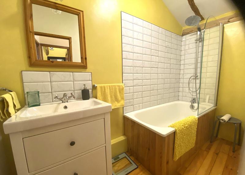 Maison traditionnelle - 110 m² - 5 pièces