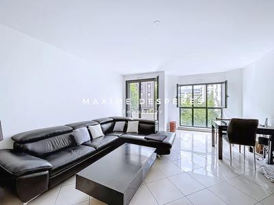 Appartement - 90 m² - 4 pièces