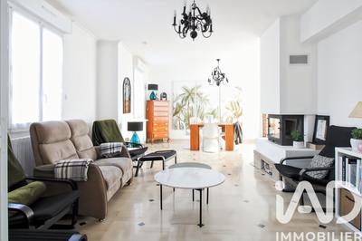 Maison de ville - 170 m² - 10 pièces