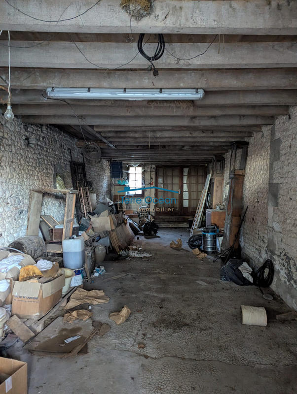 Maison ancienne - 191 m² - 7 pièces