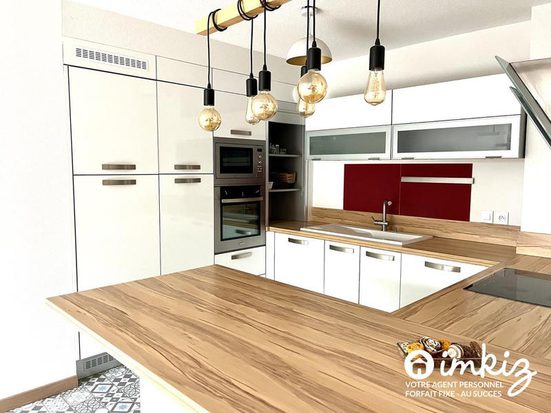 Appartement - 92 m² - 4 pièces