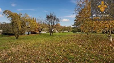 Maison - 223 m² - 9 pièces