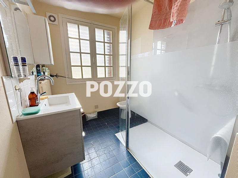 Maison - 107 m² - 5 pièces