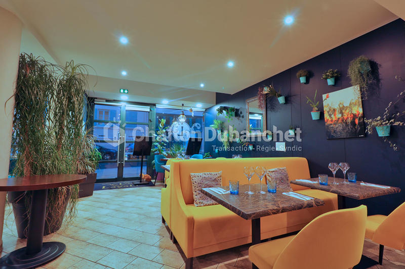 Fonds de commerce - 310 m²