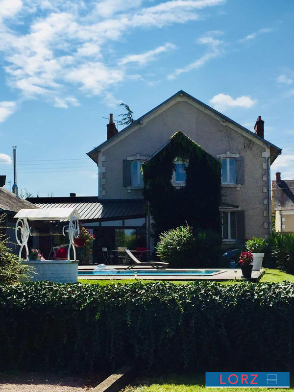 Maison ancienne - 183 m² - 7 pièces