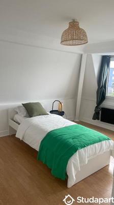 Chambre - 10 m² - 1 pièce