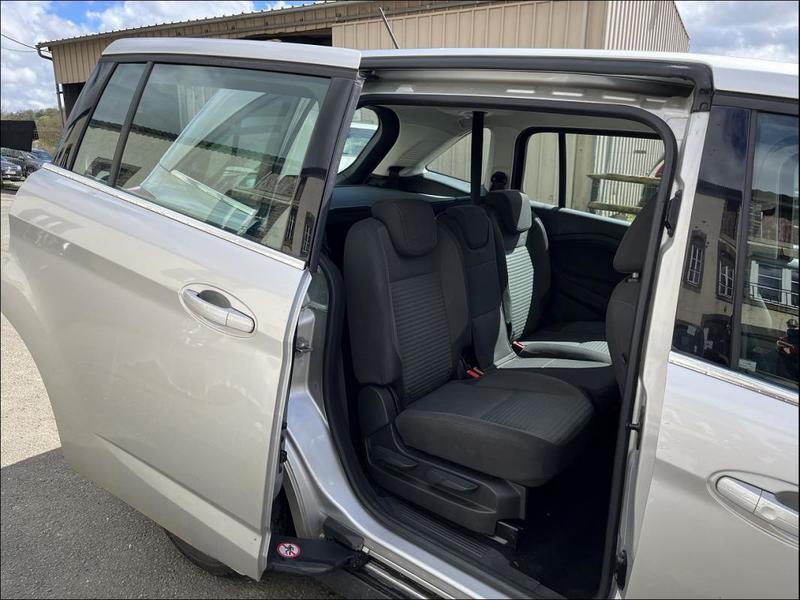 Ford Grand c-Max II 1.5 Tdci 120 Cv Powershift s&amp;S Titanium 7 Pl