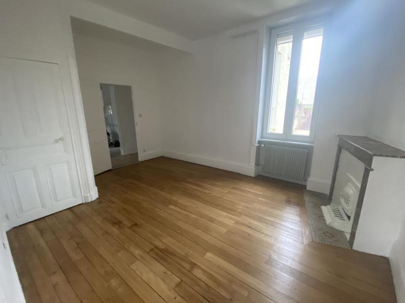 Appartement - 95 m² - 3 pièces