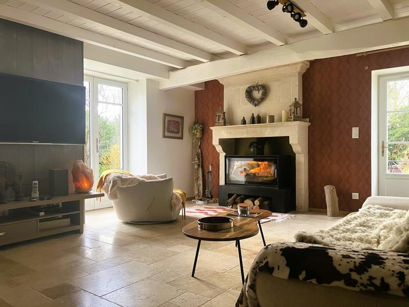 Maison traditionnelle - 179 m² - 10 pièces