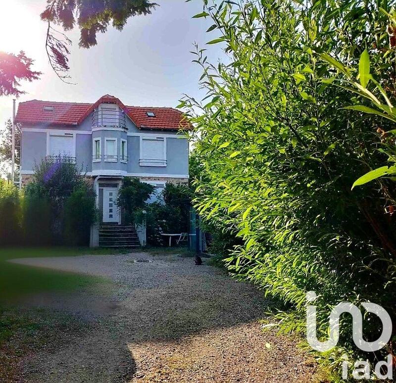 Maison de campagne - 220 m² - 7 pièces