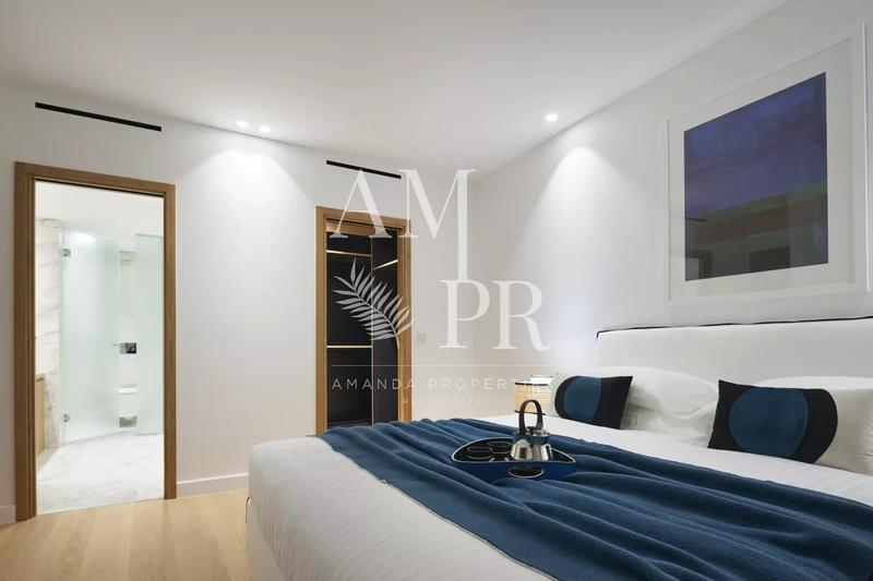 Villa sur toit - 143 m² - 4 pièces