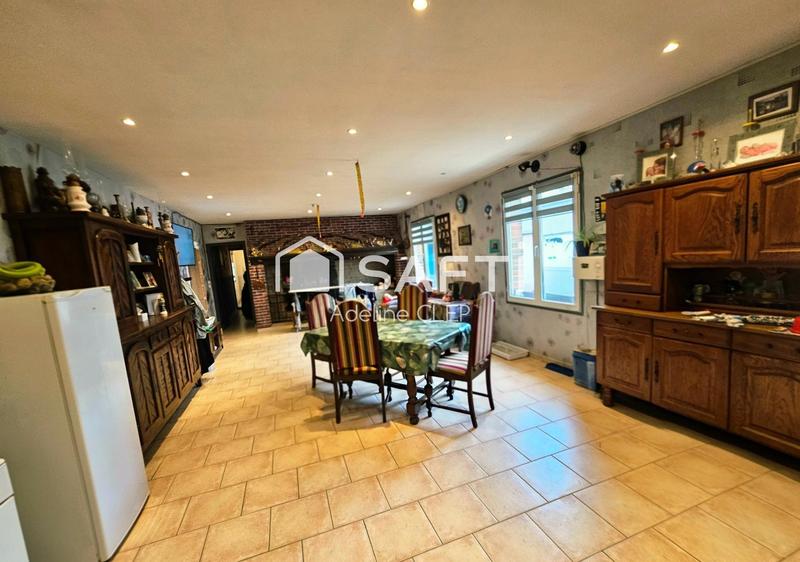 Maison - 90 m² - 4 pièces