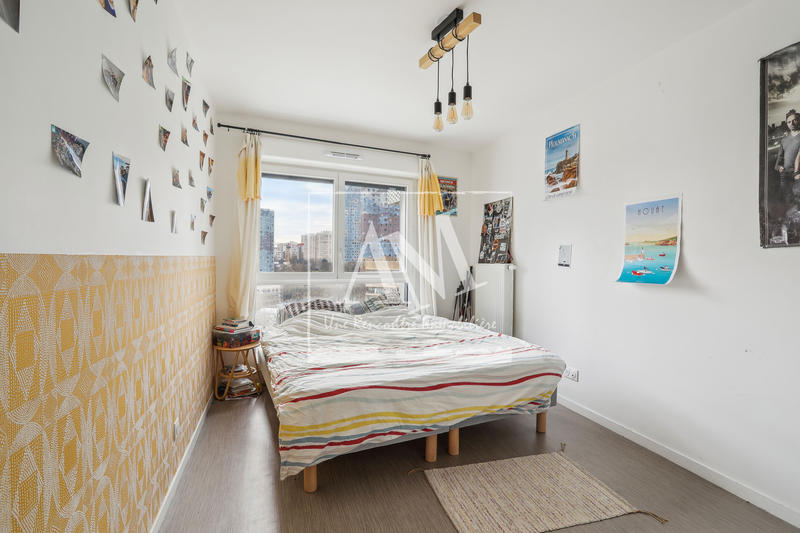 Appartement - 101 m² - 5 pièces