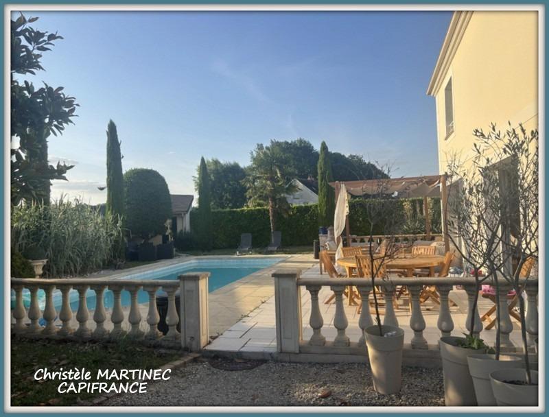 Maison - 226 m² - 7 pièces