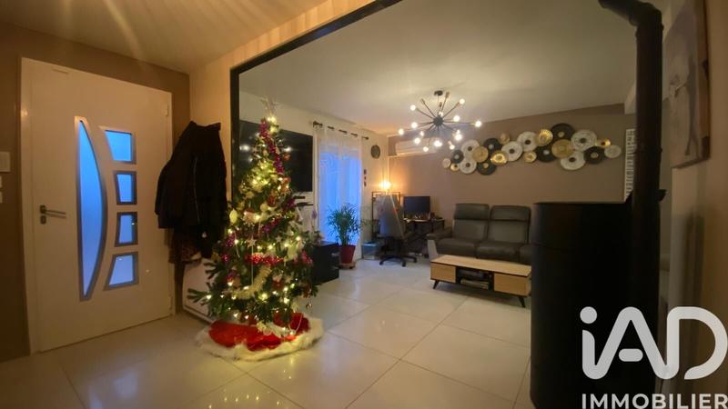 Maison - 97 m² - 4 pièces