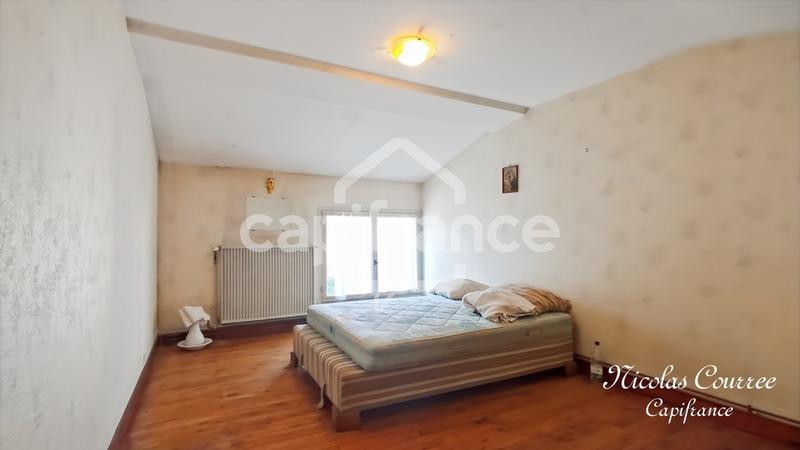 Maison - 102 m² - 3 pièces