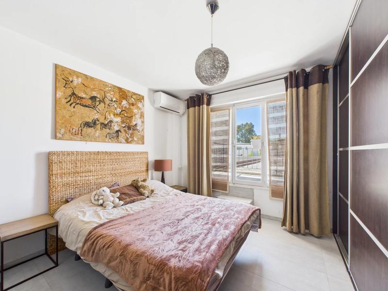 Appartement - 85 m² - 4 pièces