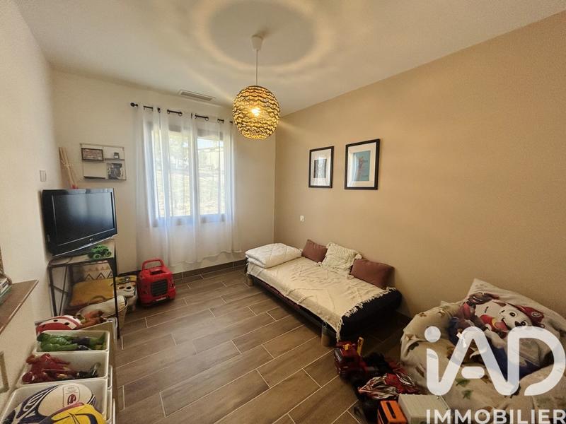 Maison - 138 m² - 6 pièces